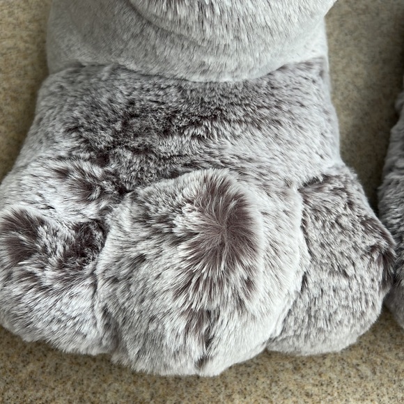 Slippers, Size Small/Medium, Gray, Super Soft!! - Picture 3 of 12